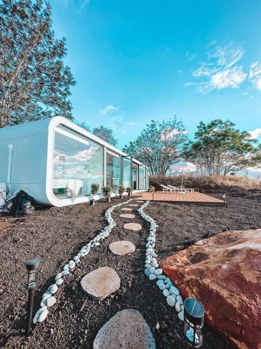Modern Off Grid Tiny Home! Haleiwa Kültér fotó