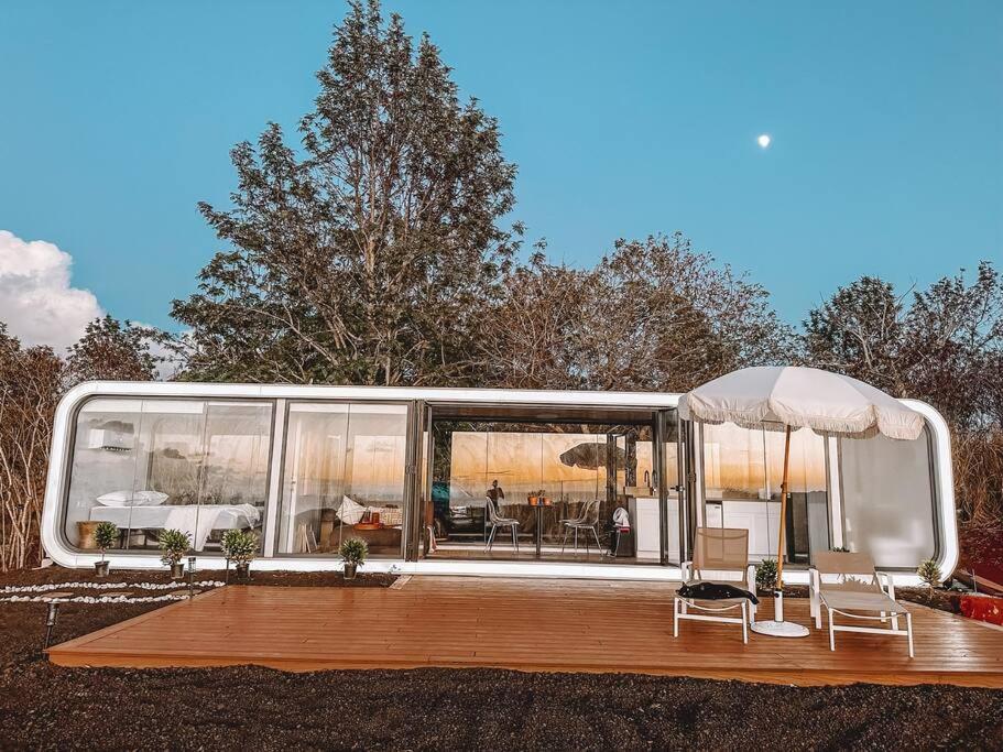 Modern Off Grid Tiny Home! Haleiwa Kültér fotó